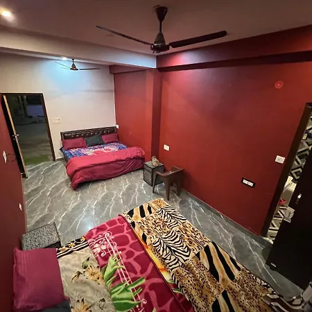 Shanti Cafe & Hostels Kasol Exterior photo