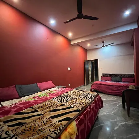 Shanti Cafe & Hostels Kasol Exterior photo