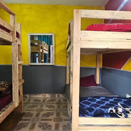 Shanti Cafe & Hostels Kasol Exterior photo