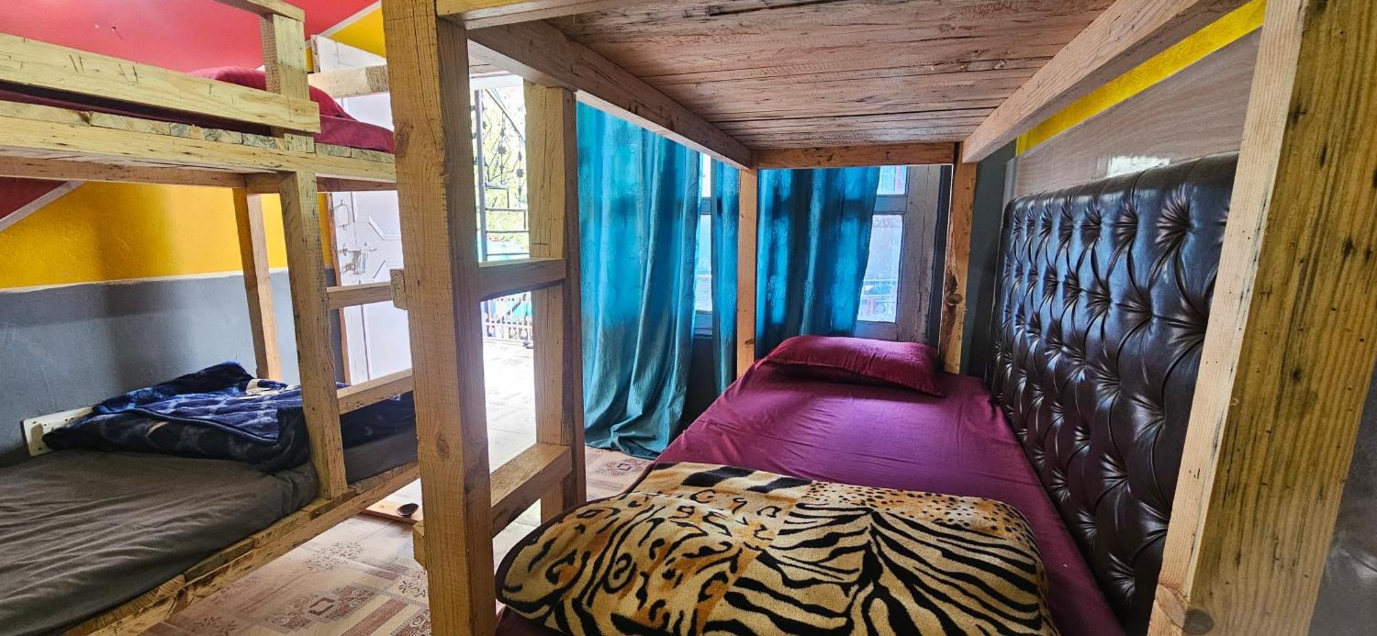 Shanti Cafe & Homestay